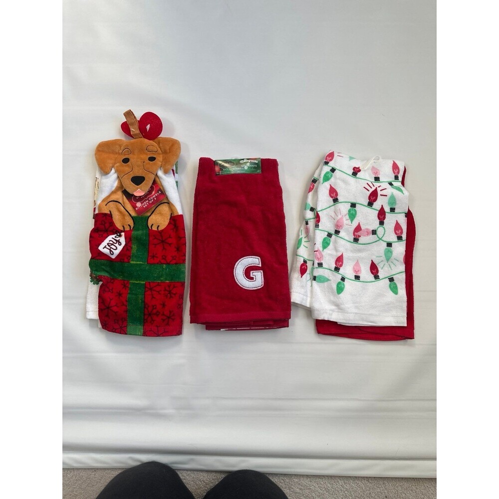 6 Christmas Kitchen and Bath Towels Dog G Lights Champagne Glass Red White NEW